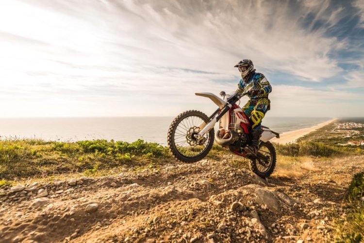 Motocross fahren - ein Hobby nur für echte Männer? - Lifehacks - Wohnen ...