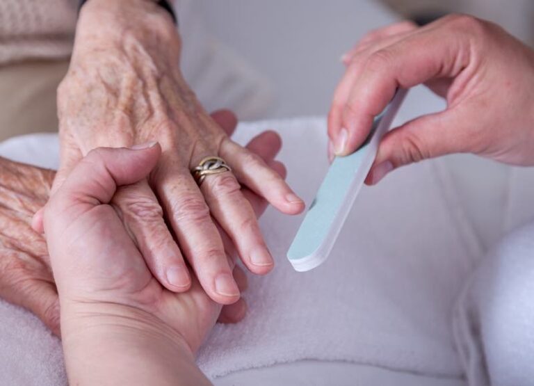 Angehörige zu Hause pflegen und helfen